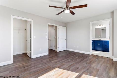 276 Red Oak Lane Morgantown WV 26501