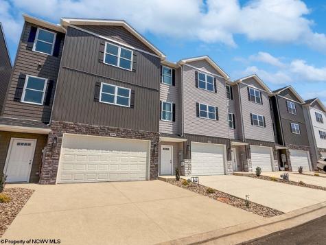 276 Red Oak Lane Morgantown WV 26501