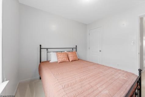 120 Pine Lane Morgantown WV 26508