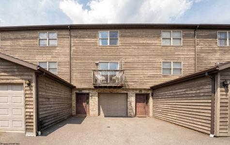 8 Silvercreek Drive Morgantown WV 26505