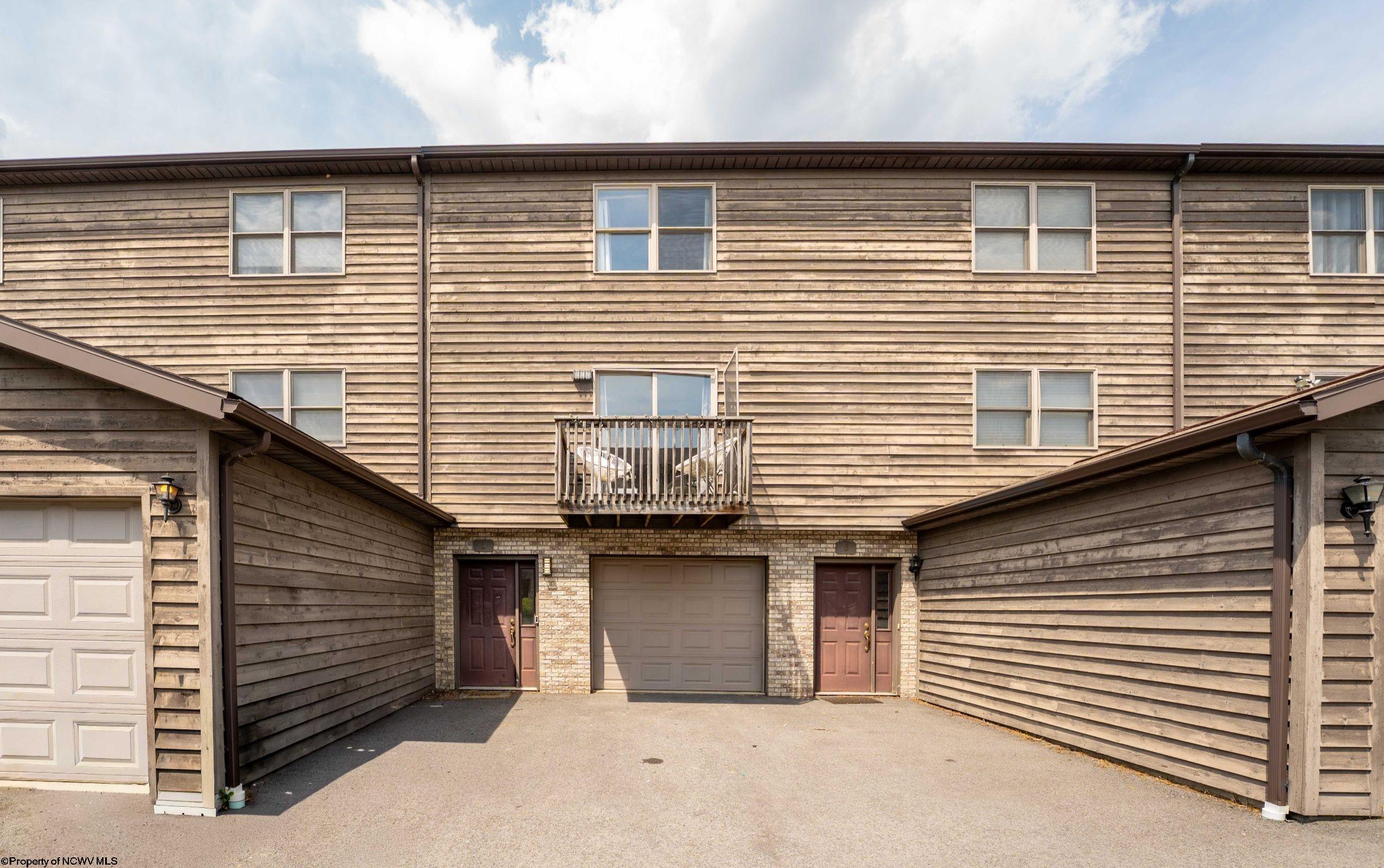 8 Silvercreek Drive Morgantown WV 26505
