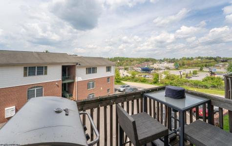 8 Silvercreek Drive Morgantown WV 26505