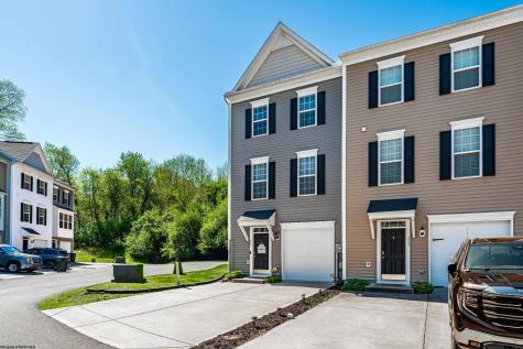 218 Queensbury Court White Hall WV 26544