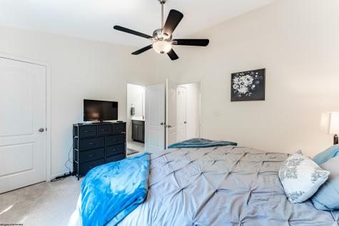 218 Queensbury Court White Hall WV 26544