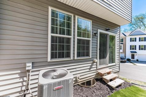 218 Queensbury Court White Hall WV 26544