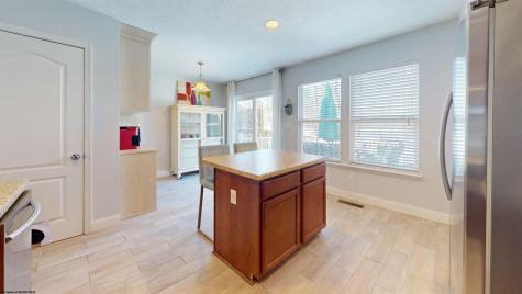 310 Turquoise Lane Morgantown WV 26508