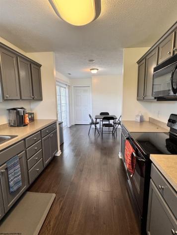 54 Barrington Court Bridgeport WV 26330-9999