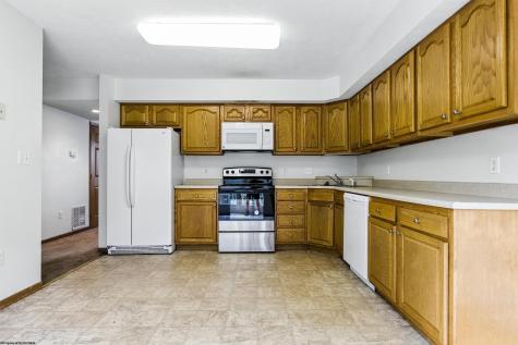 865 Quadrilla Street Morgantown WV 26505