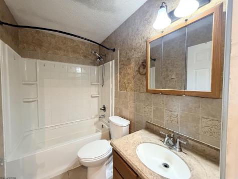 93 Fleetwood Drive Reedsville WV 26547