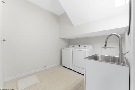 103 Butler Drive Morgantown WV 26505