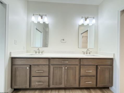 143 Willow Oak Drive Bridgeport WV 26330