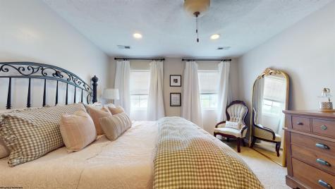 2606 Serene Drive Fairmont WV 26554