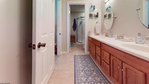 2606 Serene Drive Fairmont WV 26554