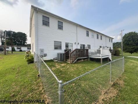 2606 Serene Drive Fairmont WV 26554