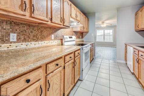 611 Vista Oaks Drive Fairmont WV 26554