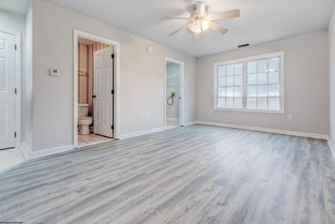611 Vista Oaks Drive Fairmont WV 26554