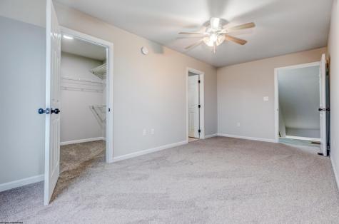 611 Vista Oaks Drive Fairmont WV 26554