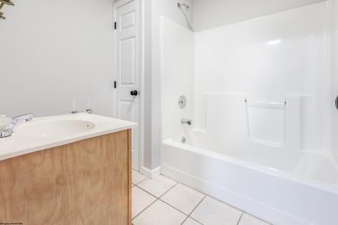 611 Vista Oaks Drive Fairmont WV 26554