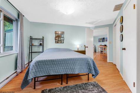 1724 Mosser Road Mchenry MD 21541