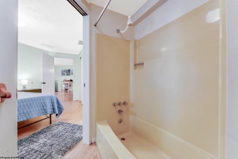 1724 Mosser Road Mchenry MD 21541