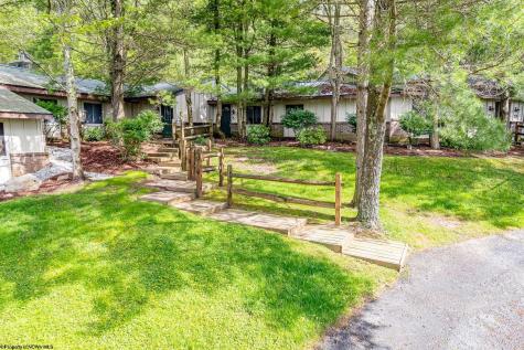 1724 Mosser Road Mchenry MD 21541