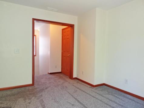 113 Cadet Court Morgantown WV 26508