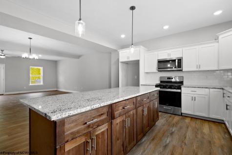 284 Red Oak Lane Morgantown WV 26501