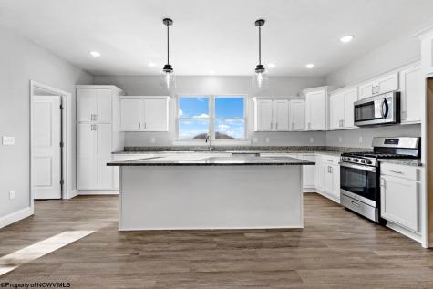 284 Red Oak Lane Morgantown WV 26501