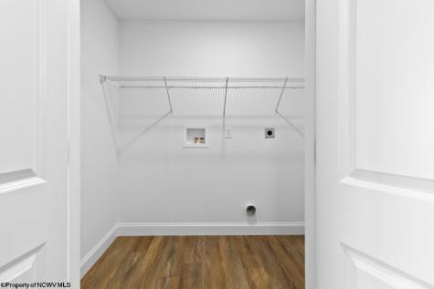 284 Red Oak Lane Morgantown WV 26501