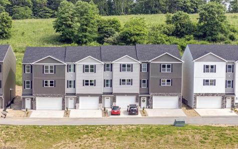 284 Red Oak Lane Morgantown WV 26501