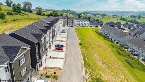 284 Red Oak Lane Morgantown WV 26501