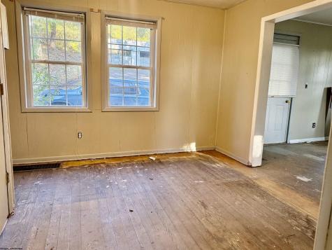 1802 Owens Avenue Fairmont WV 26554