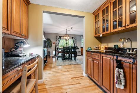 3 Banner Place Morgantown WV 26508