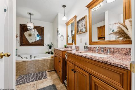 3 Banner Place Morgantown WV 26508