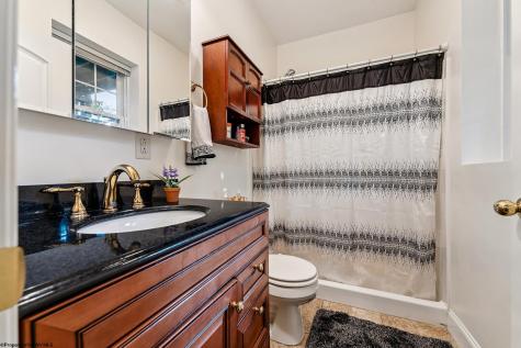 3 Banner Place Morgantown WV 26508