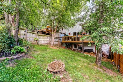 3 Banner Place Morgantown WV 26508