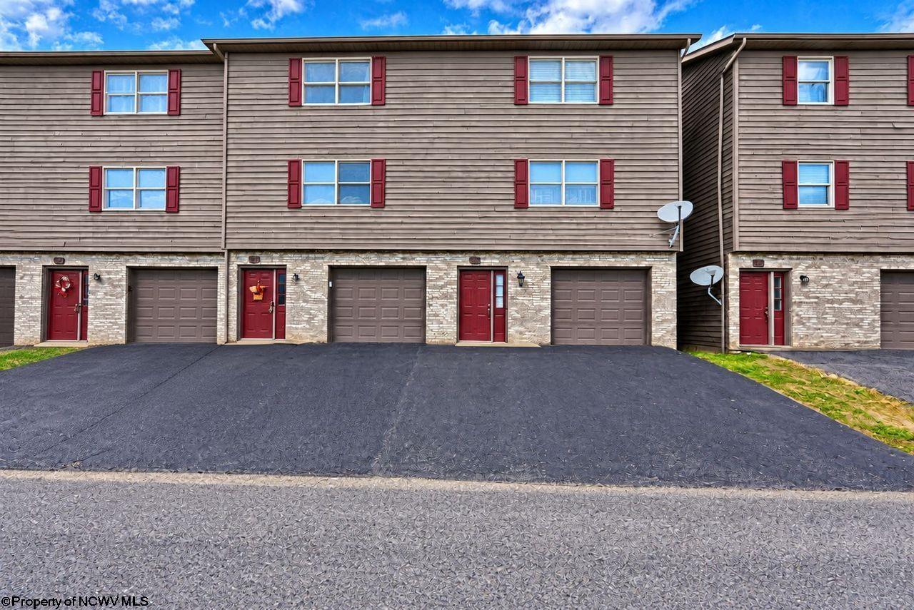 211 Stonegate Circle Morgantown WV 26505