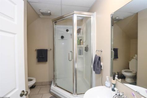 5 Sunridge Drive Morgantown WV 26505