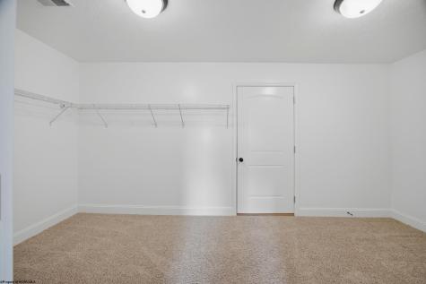 524 Persimmon Lane Bridgeport WV 26330