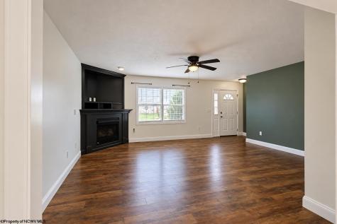 246 Donna Avenue Morgantown WV 26505