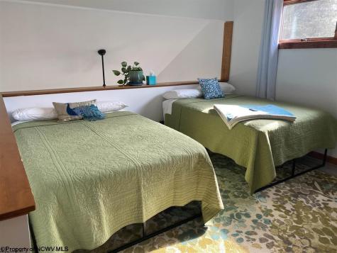 100 Deerfield Circle Davis WV 26260