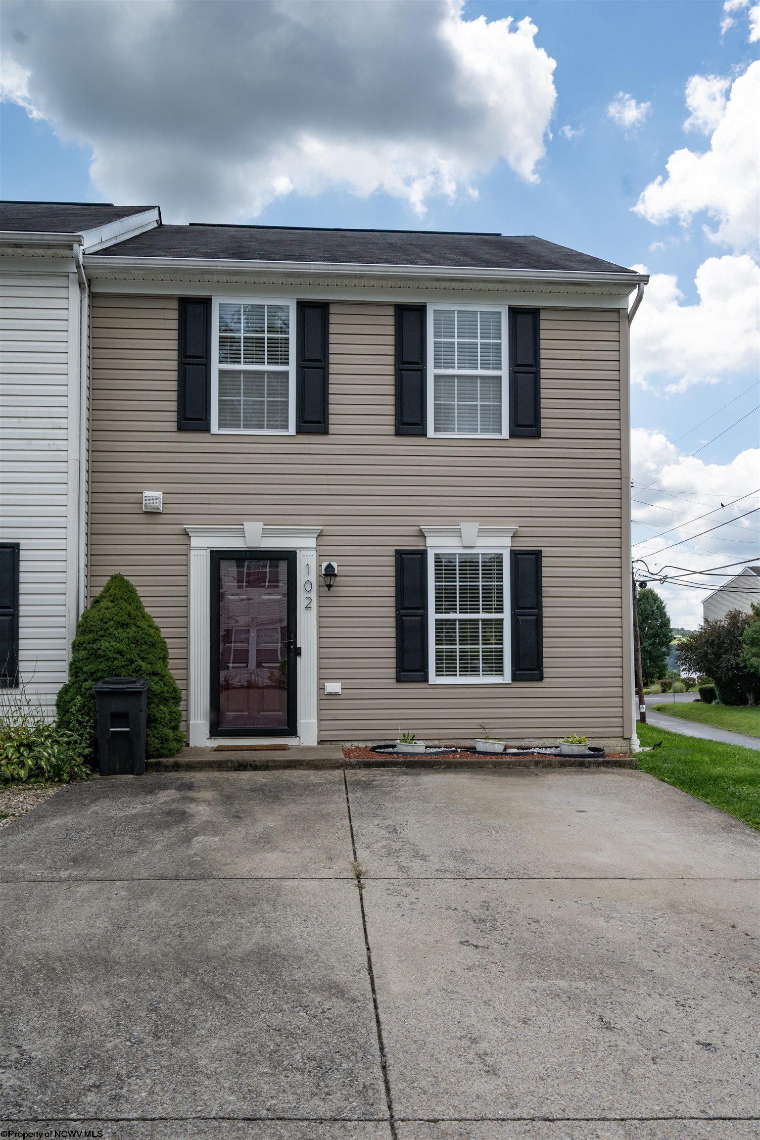 102 Park Place Drive Morgantown WV 26508