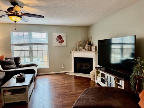 27 Clear Spring Drive Morgantown WV 26508