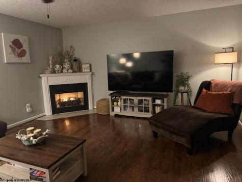 27 Clear Spring Drive Morgantown WV 26508