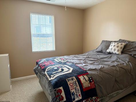 27 Clear Spring Drive Morgantown WV 26508
