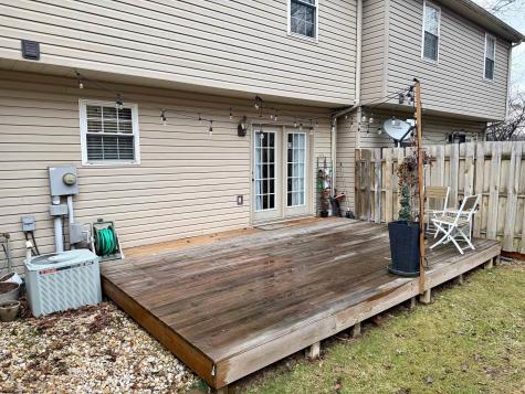 27 Clear Spring Drive Morgantown WV 26508