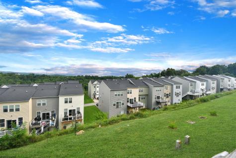 332 Bay Street Morgantown WV 26508