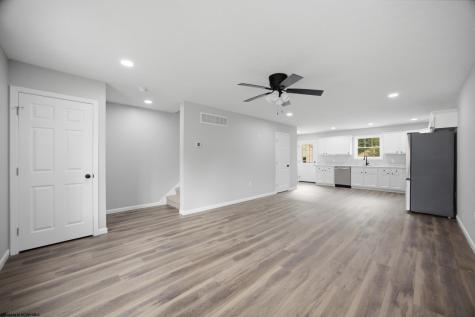 141 Mulberry Avenue Weston WV 26452