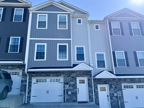 24 Misty Lane Fairmont WV 26554