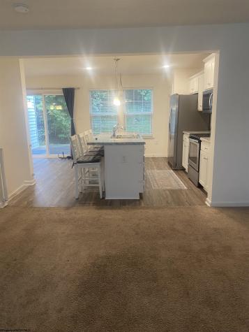 203 Queensbury Ct Court White Hall WV 26554